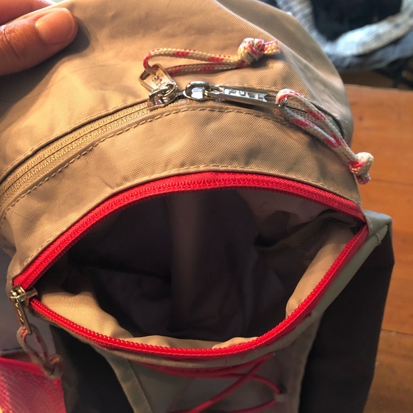 Fuel backpack - Picture 3 of 8